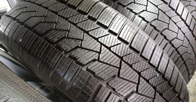 Continental ContiWinterContact TS 860S 225/50 R19