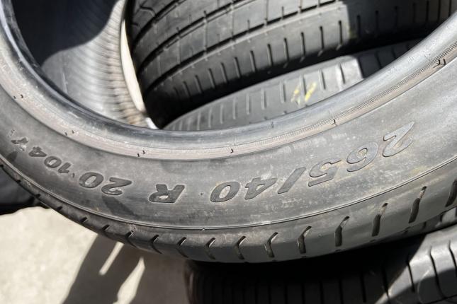 Pirelli P Zero 265/40 R20