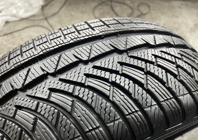 Michelin Pilot Alpin PA4 225/45 R18