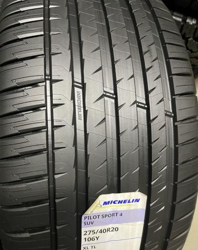 Michelin Pilot Sport 4 S Acoustic 275/40 R20 и 315/35 R20 Y