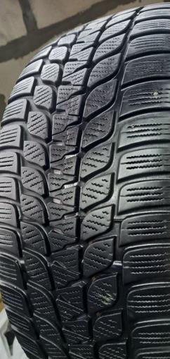 Bridgestone Blizzak LM-25 225/40 R19 93V