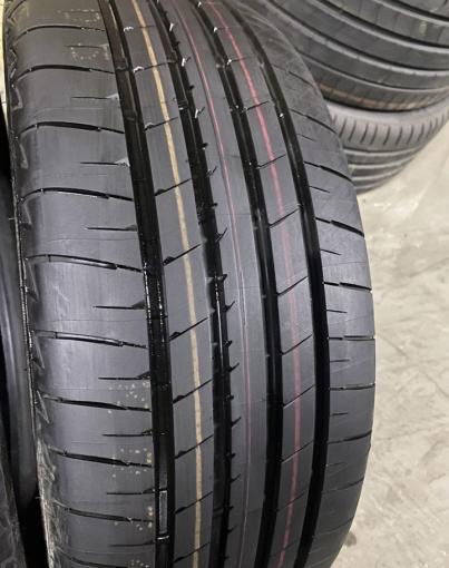 Bridgestone Turanza T005A 215/55 R18