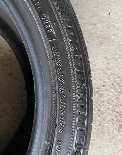 Roadstone N5000 Plus 235/45 R18