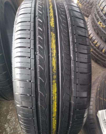 Kumho Solus KH17 215/50 R17 91V