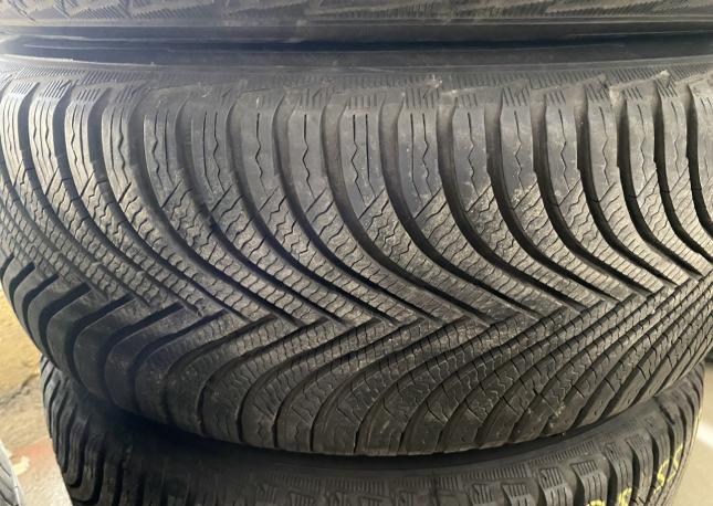 Michelin Alpin 5 225/55 R17