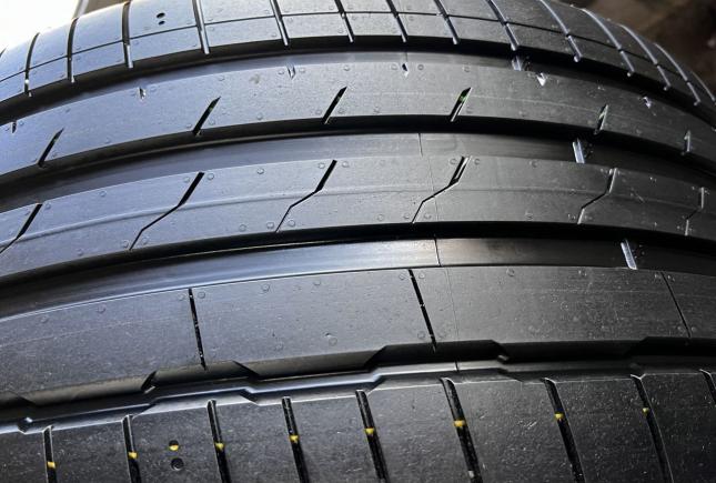 Hankook Ventus S1 Evo 3 K127 285/35 R22