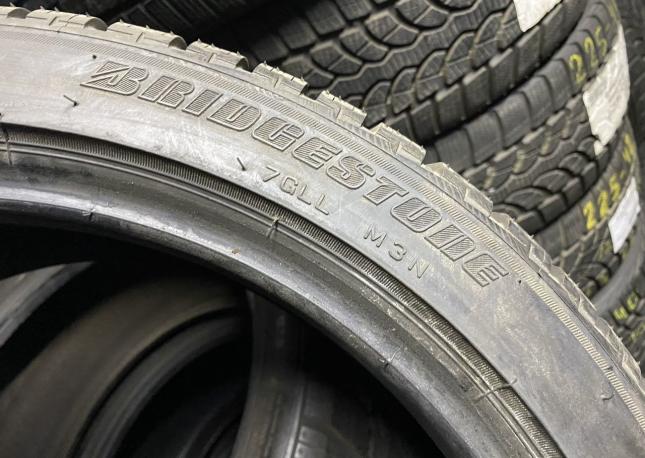 Bridgestone Blizzak LM-25 235/40 R18 95V