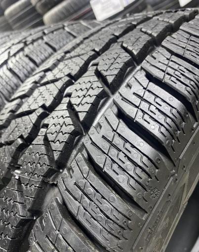 Continental VanContact Winter 205/75 R16C