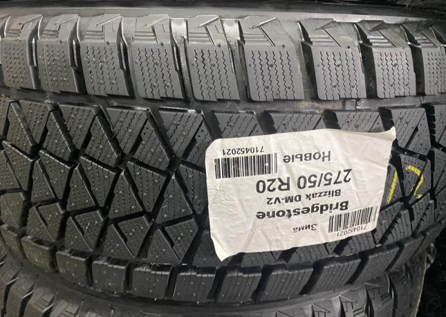 Bridgestone Blizzak DM-V2 275/50 R20 113S