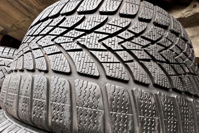 Dunlop SP Winter Sport 4D 285/30 R21