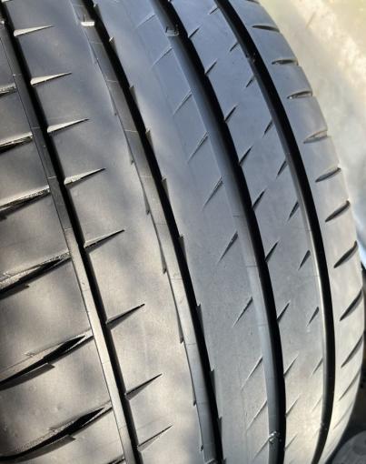 Michelin Pilot Sport 4 225/55 R19 и 275/45 R19 Y