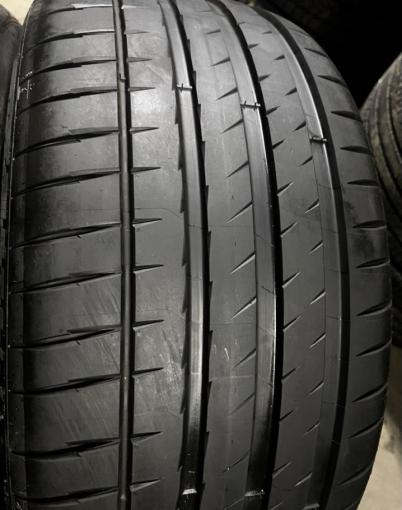 Michelin Pilot Sport 4 S 275/35 R22