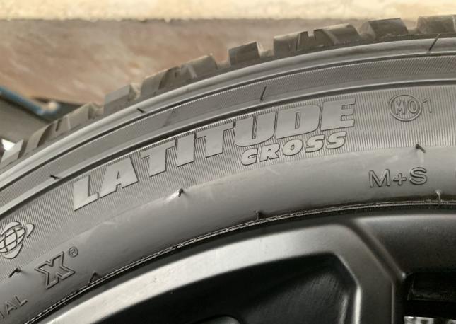 Michelin Latitude Cross 285/45 R21