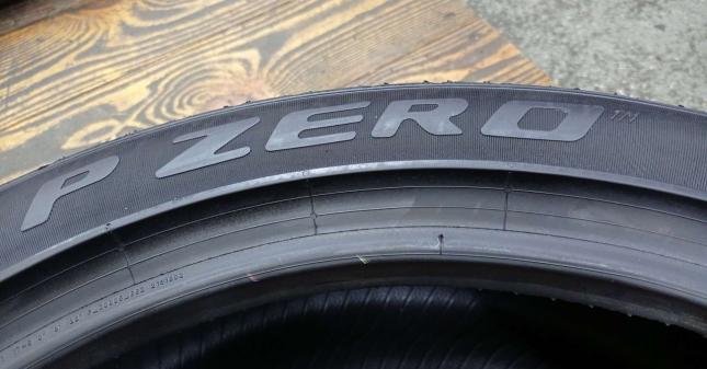 Pirelli P Zero II 245/40 R19