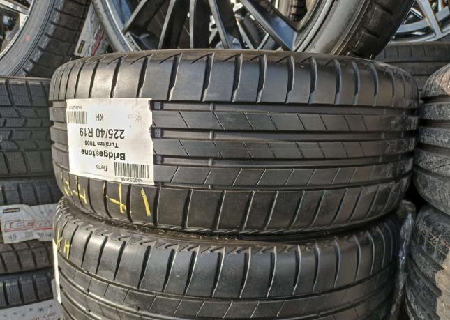 Bridgestone Turanza T005 225/40 R19