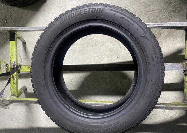 Bridgestone Blizzak LM-005 185/55 R15