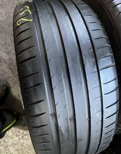 Michelin Pilot Sport 4 255/40 R19