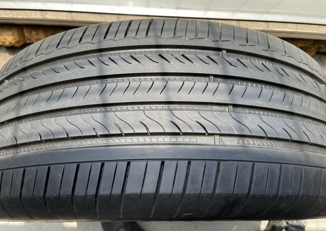 Goodyear Assurance Triplemax 215/55 R17 94V