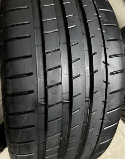 Michelin Pilot Super Sport 255/40 R19