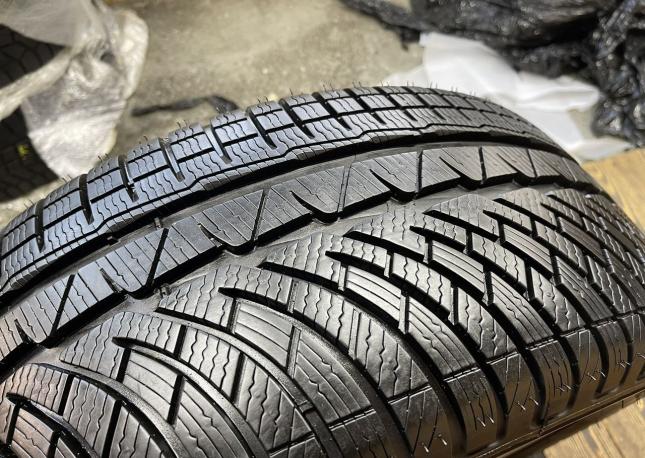 Michelin Pilot Alpin 4 245/45 R18 100V