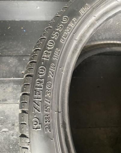 Pirelli P Zero Rosso 285/30 R18