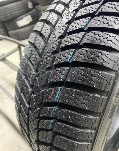 Kumho I&#39;Zen KW23 195/50 R15