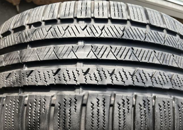 Continental ContiWinterContact TS 810 235/35 R19