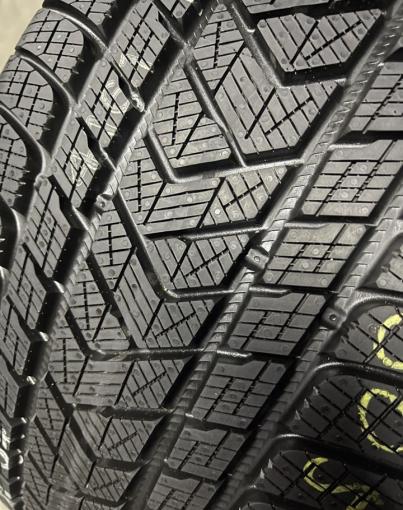 Pirelli Scorpion Winter 285/35 R22 и 315/30 R20 V