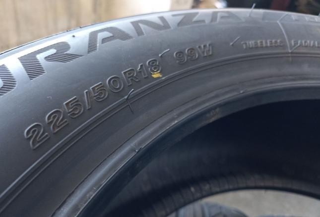 Bridgestone Turanza ER33 225/50 R18