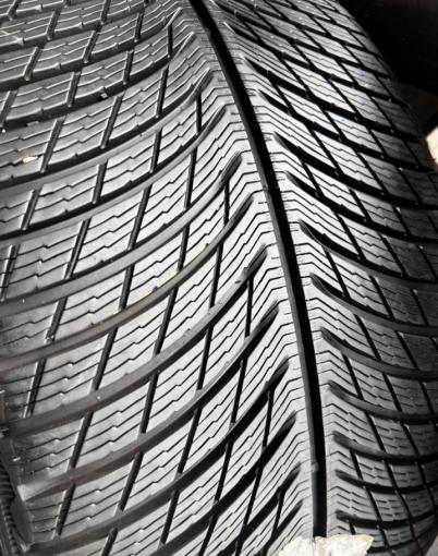 Michelin Pilot Alpin 5 SUV 295/35 R21