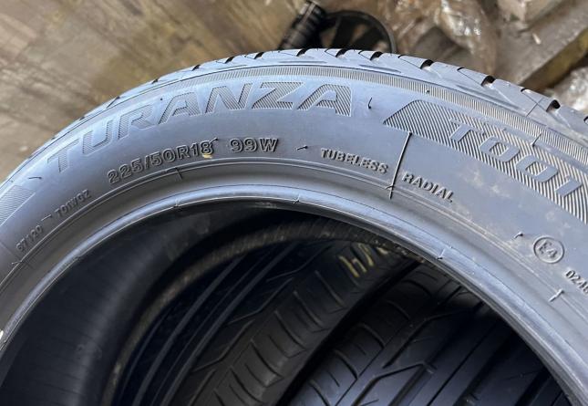 Bridgestone Turanza T001 225/50 R18