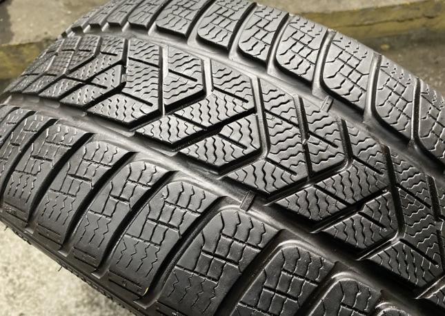 Pirelli Winter Sottozero 3 245/35 R21 96W