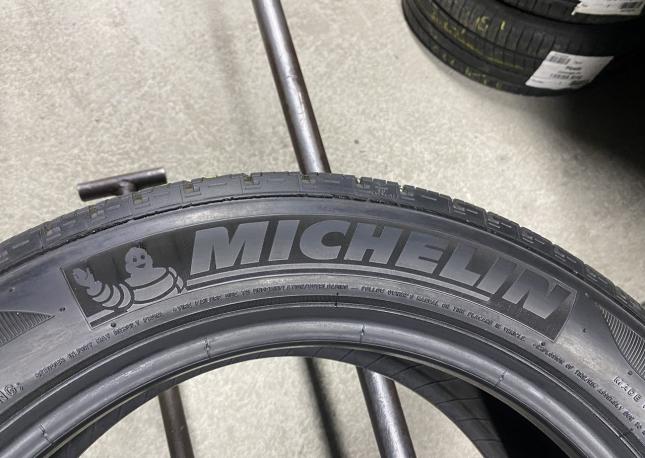 Michelin Primacy MXV4 215/55 R17