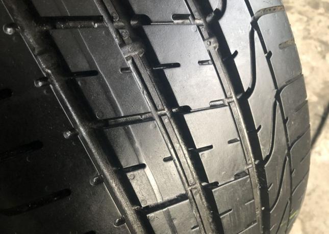 Pirelli P Zero 255/40 R21