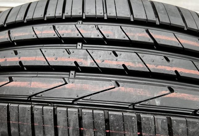 Hankook Ventus S1 Evo 2 K117 235/65 R17