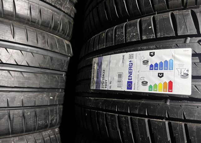 Michelin Pilot Sport 4 S 315/30 R22 и 275/35 R22