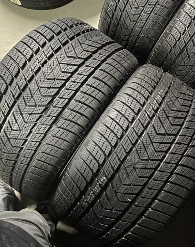 Pirelli Scorpion Winter 275/35 R22 и 315/30 R22 V