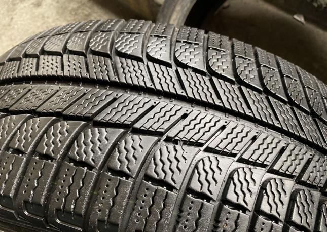 Michelin X-Ice XI3 225/55 R17 101H