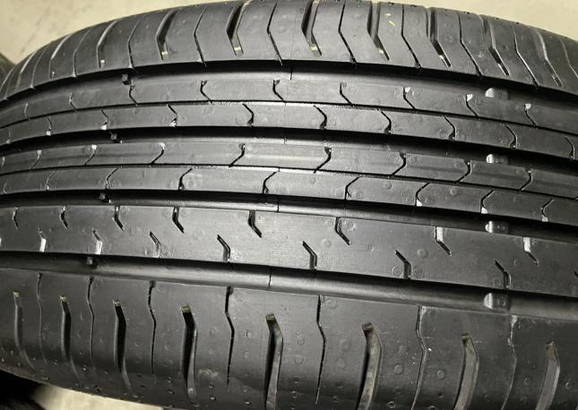 Continental ContiEcoContact 5 215/60 R17 96H