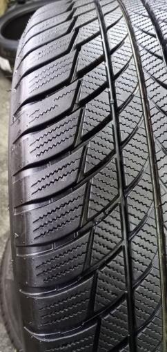 Bridgestone Blizzak LM-001 225/55 R17 97H