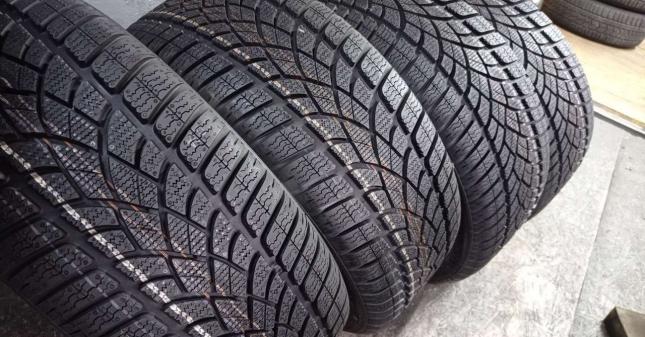 Dunlop SP Winter Sport 3D 215/40 R17