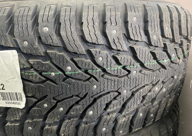 Nokian Tyres Hakkapeliitta 9 SUV 285/40 R22 110T