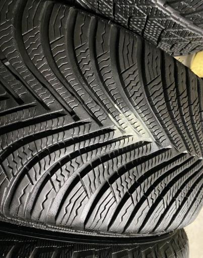 Michelin Alpin 5 215/55 R17 98V