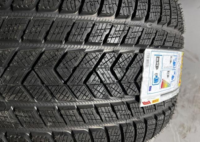 Pirelli Scorpion Winter 315/30 R22