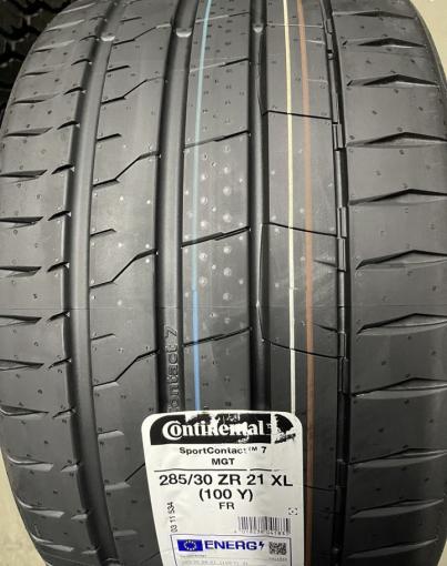 Continental PremiumContact 7 285/30 R21 100Y