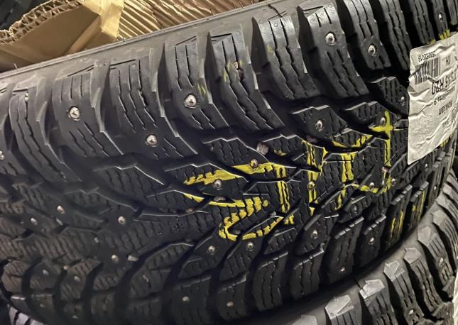 Nokian Tyres Hakkapeliitta 9 SUV 275/45 R20 110T