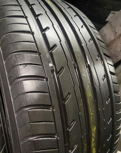 Yokohama Bluearth ES32 225/50 R17