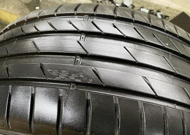 Kumho Ecsta PS71 245/45 R18 100Y