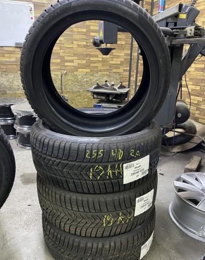 Pirelli Winter Sottozero 3 255/40 R20 W