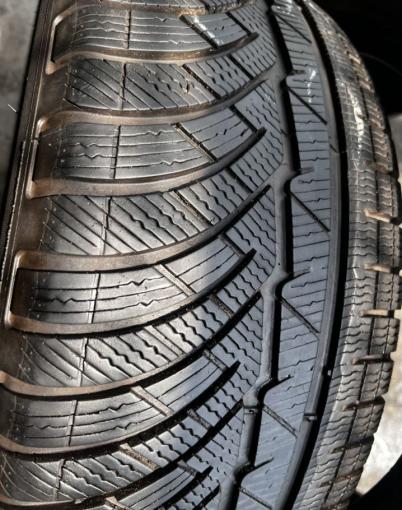 Michelin Pilot Alpin PA4 245/45 R19